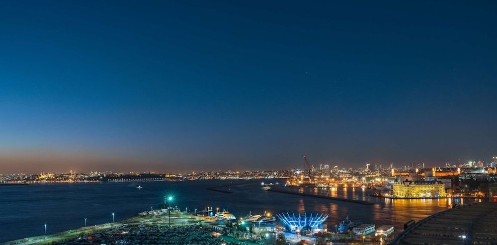 undefined Doubletree by Hilton Istanbul Moda 5