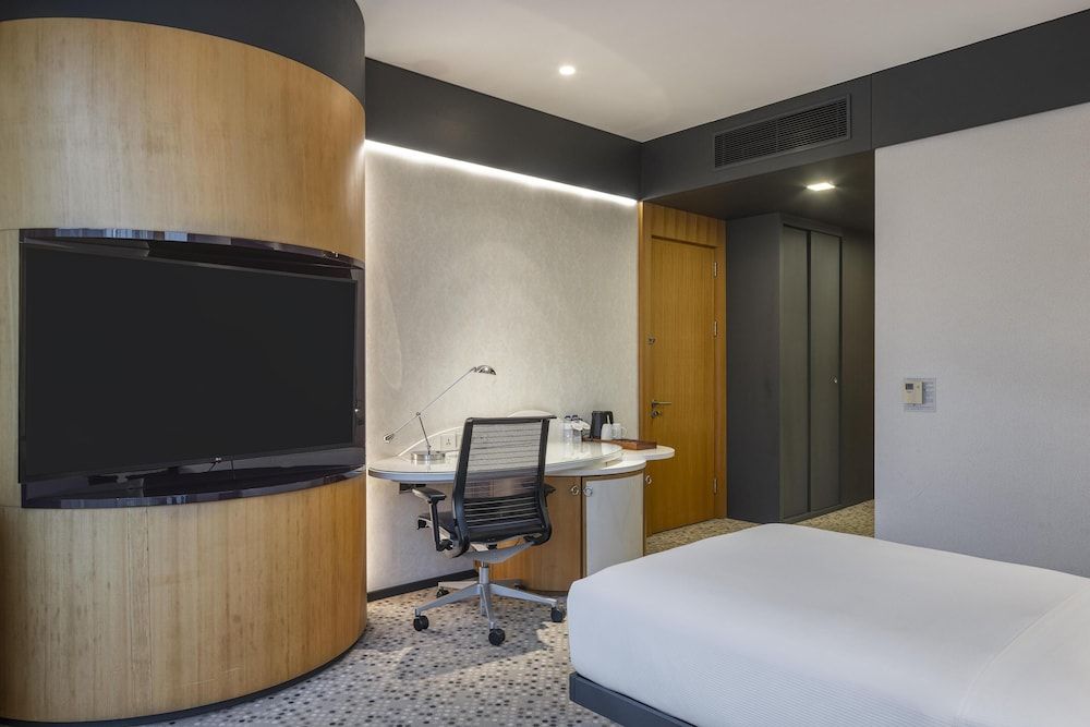 undefined Doubletree by Hilton Istanbul Moda 8