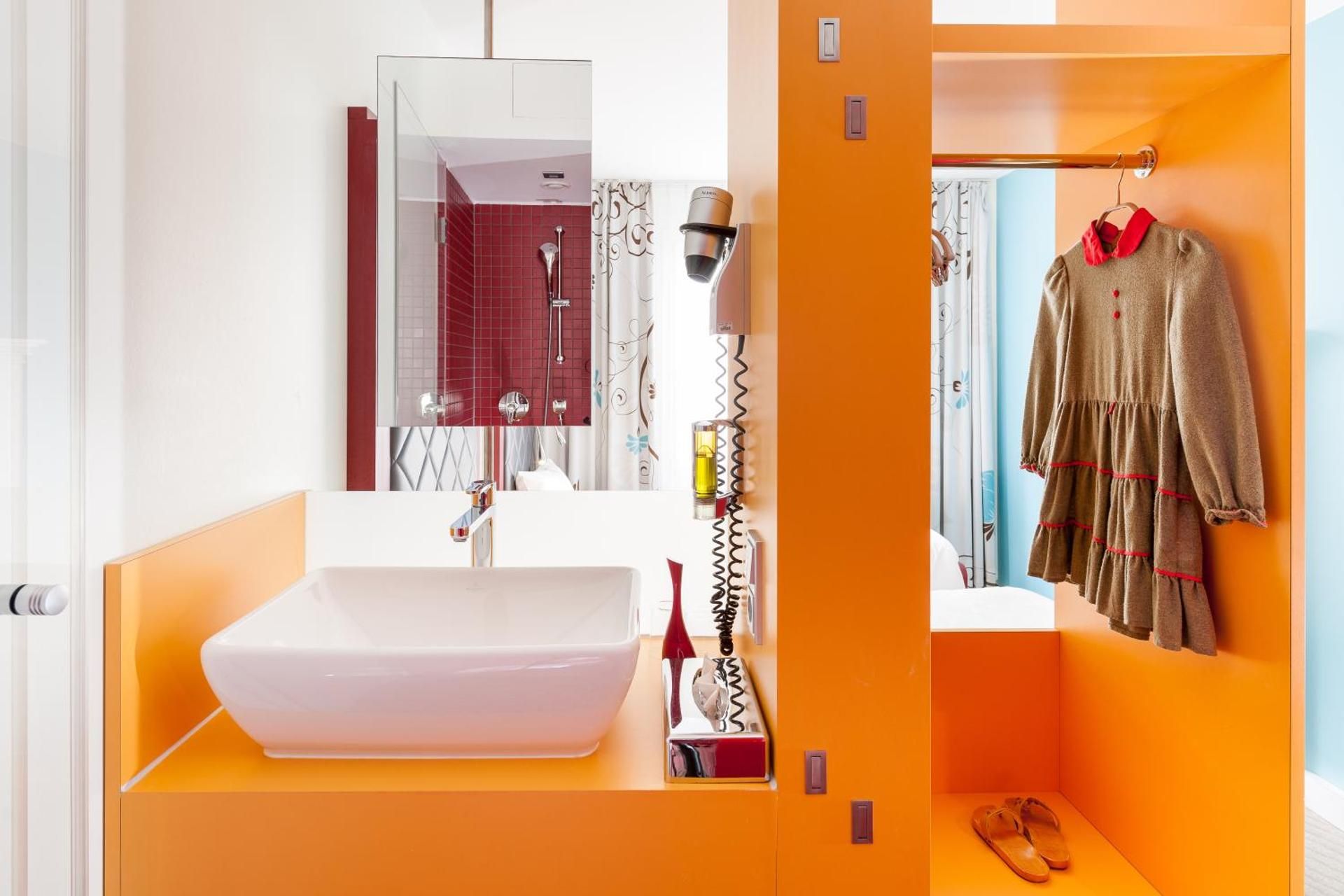 undefined ibis Styles Hotel Berlin Mitte 7