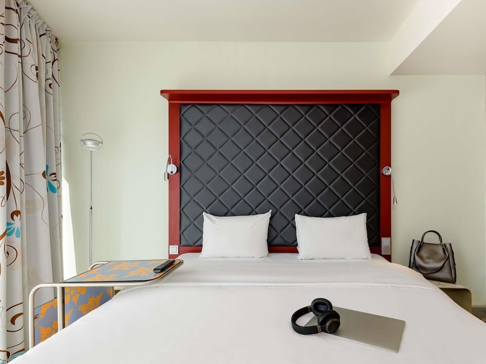 undefined ibis Styles Hotel Berlin Mitte 10