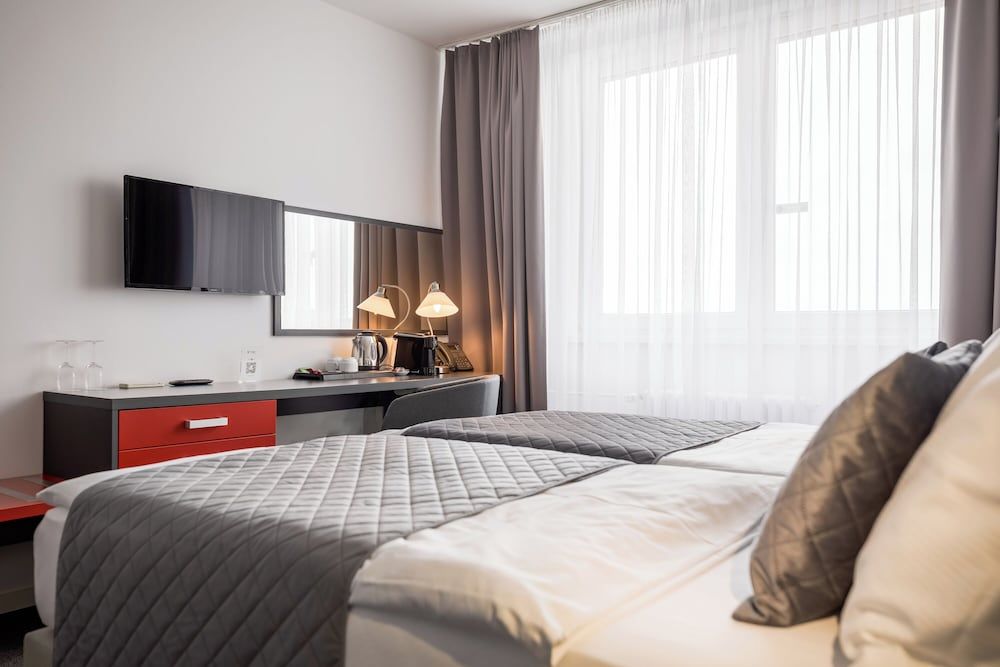 Hotel Vista Deluxe Room 2