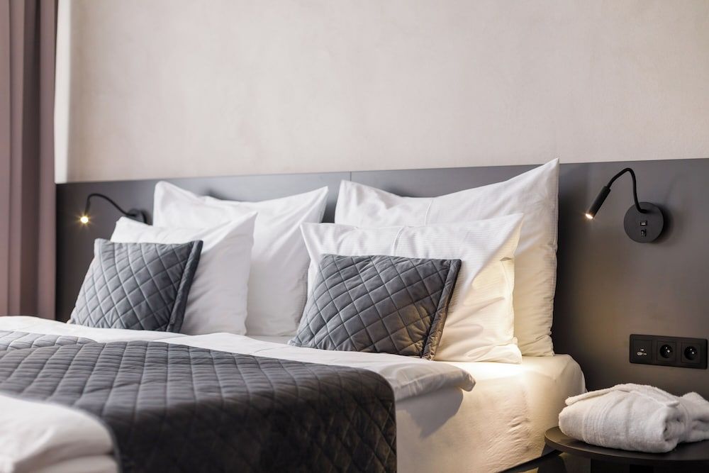 Hotel Vista Deluxe Room 3