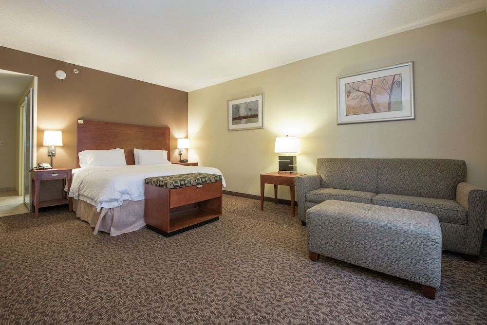 Room, 1 King Bed, Non Smoking