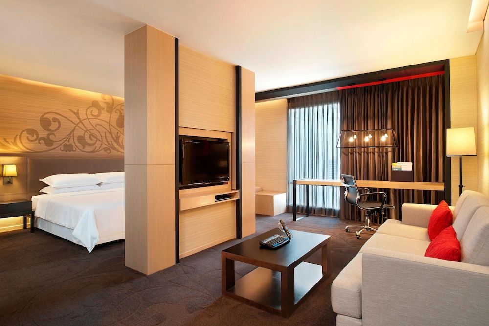 Junior Studio Suite, 1 King Bed, Non Smoking