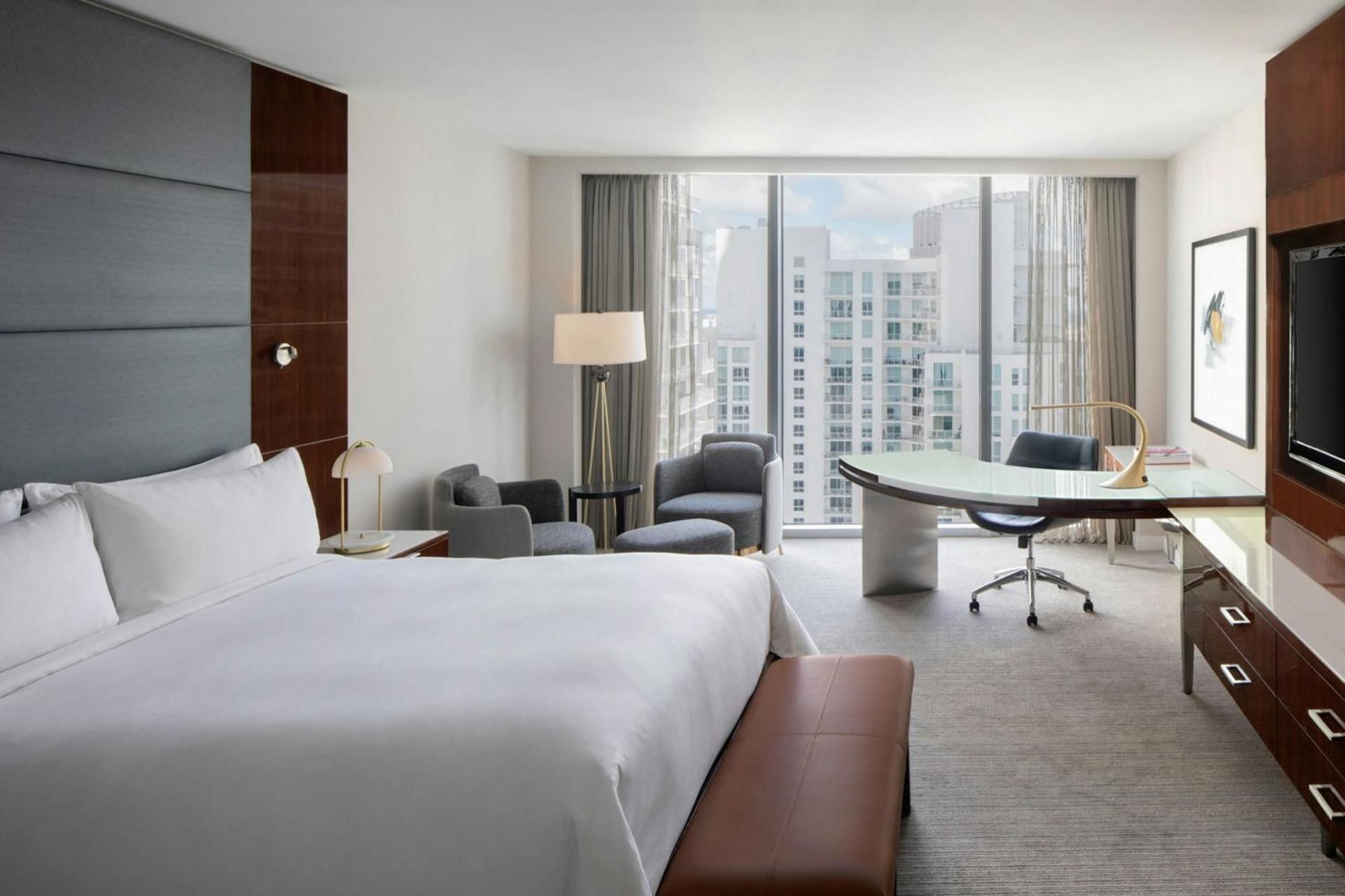 undefined JW Marriott Marquis Miami 10