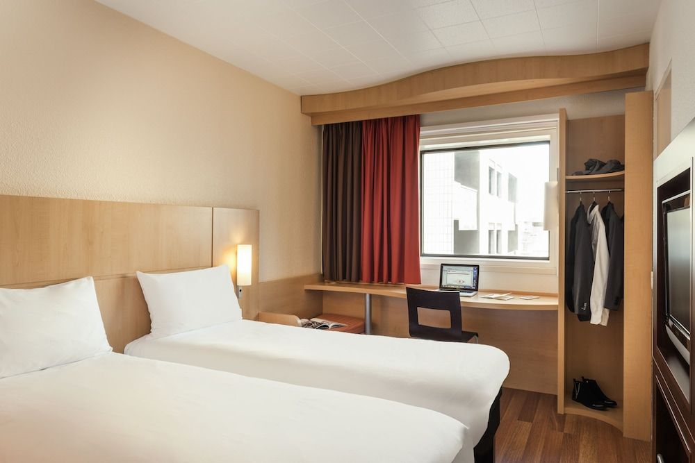ibis Geneve Petit Lancy Twin Room, 2 Twin Beds 4