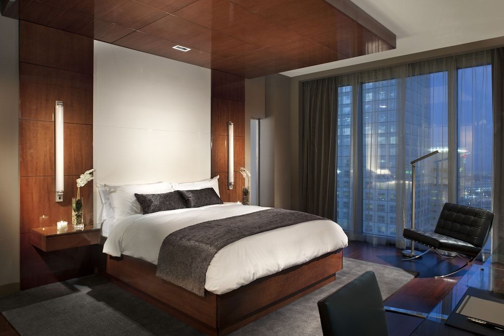 Hotel Beaux Arts, Autograph Collection