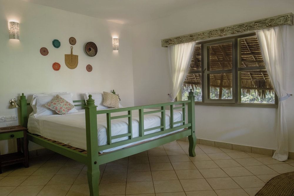 Temple Point Resort Superior Room 2