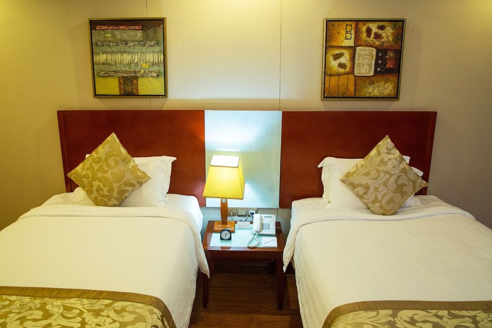 Jupiter International Hotel Cazanchis Twin Room 8