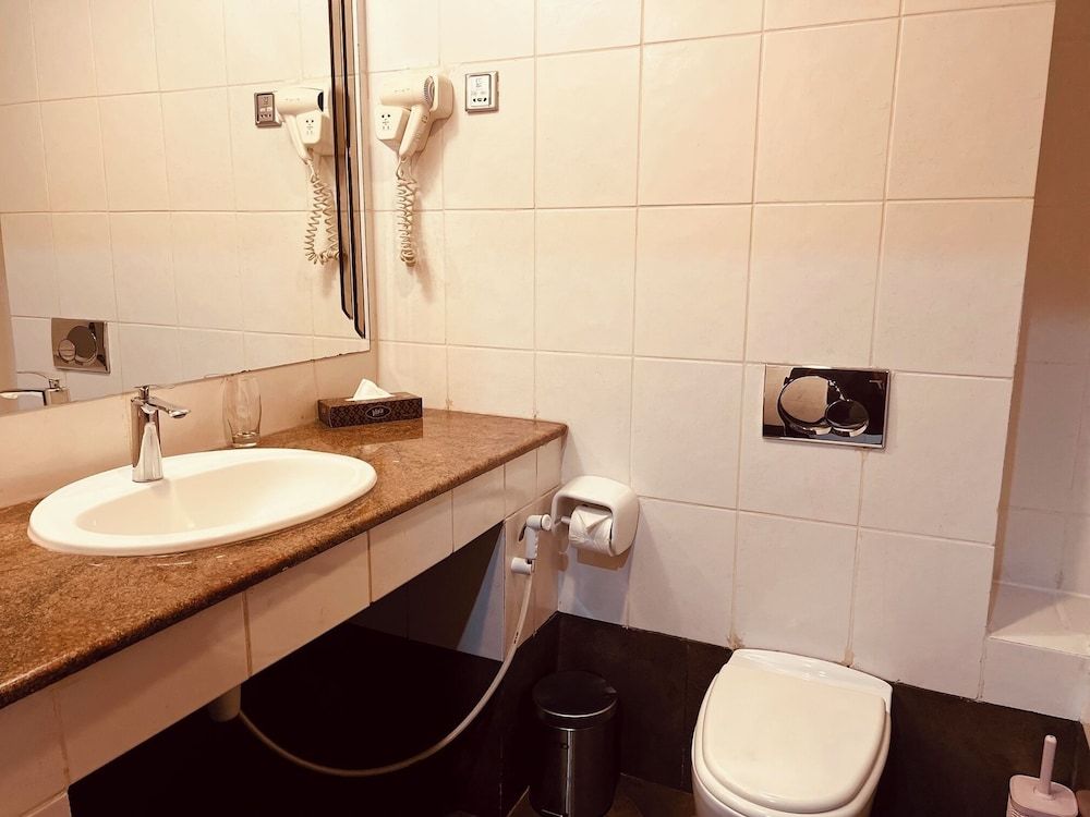 Inter Luxury Hotel Deluxe Room, 1 Bedroom 6