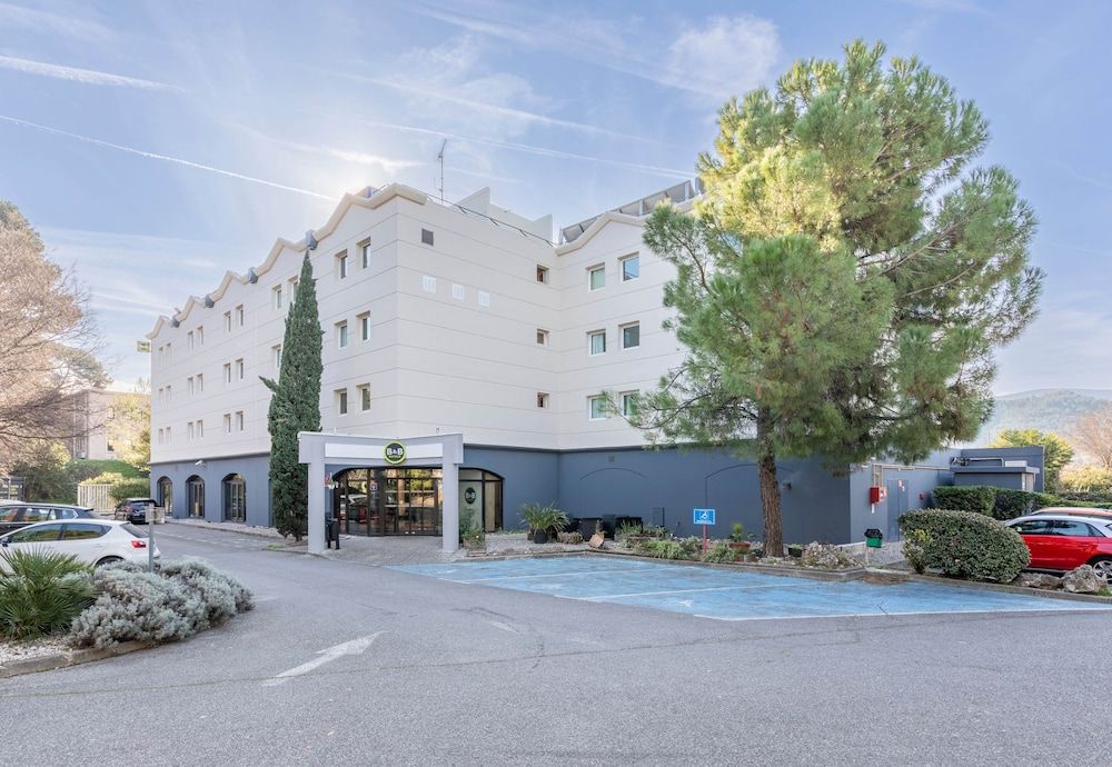 undefined B&B HOTEL Marseille La Valentine Porte d'Aubagne 4