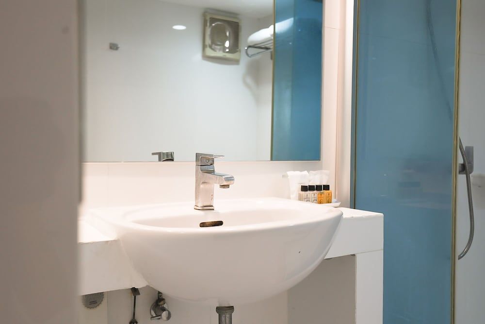 Pattaya Hiso Hotel Superior Twin Room 7