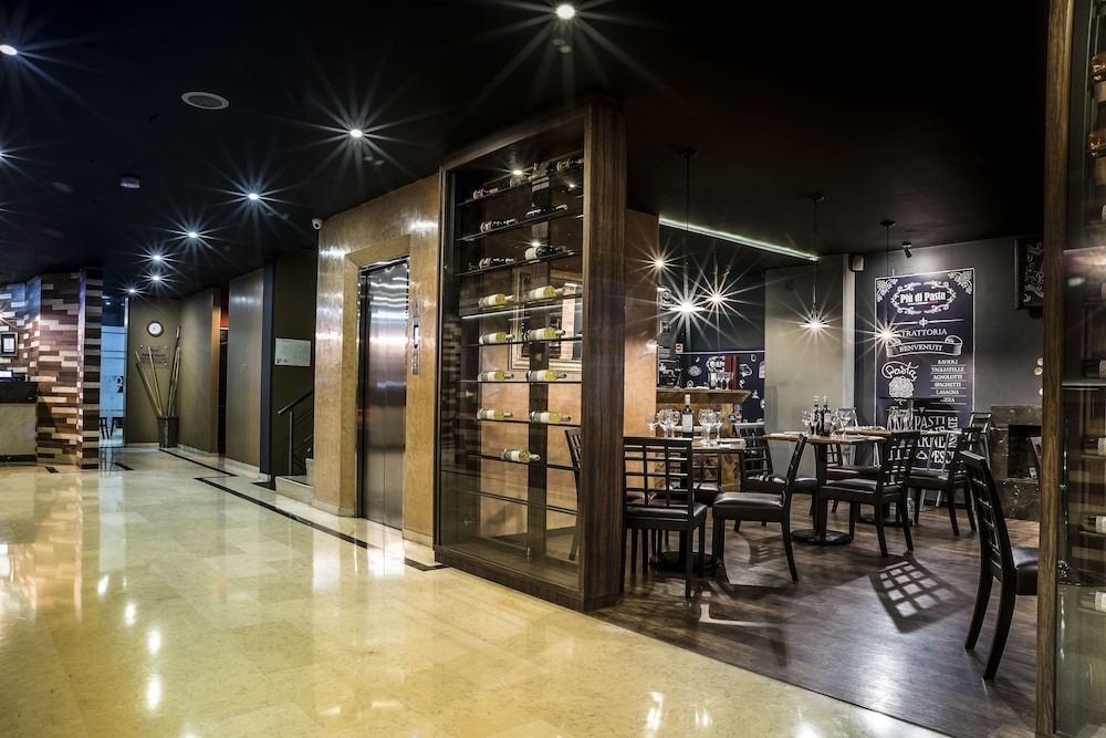 undefined Hotel Santa Barbara Real 7