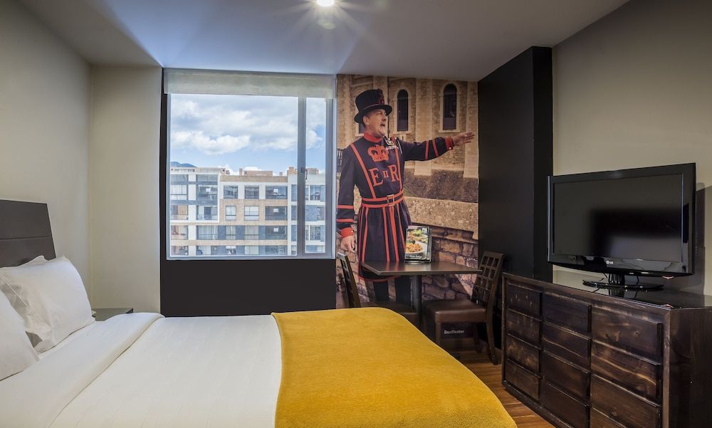 Hotel Santa Barbara Real Standard Double Room 10