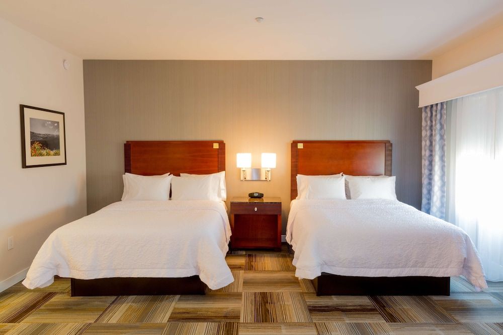Room, 2 Queen Beds, Accessible, Non Smoking