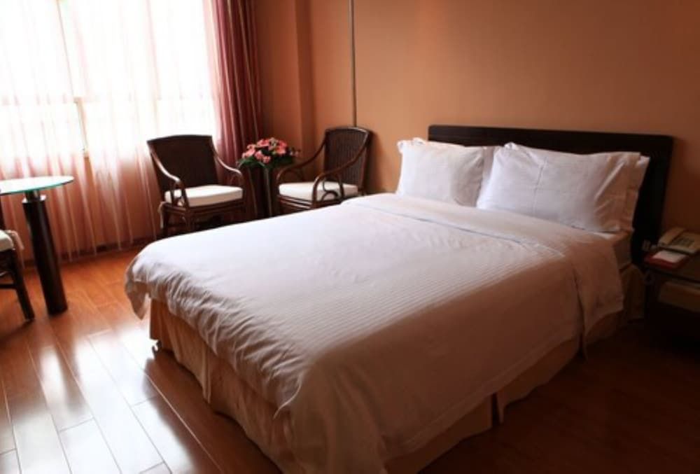 undefined Hedong Citycenter Hotel 8