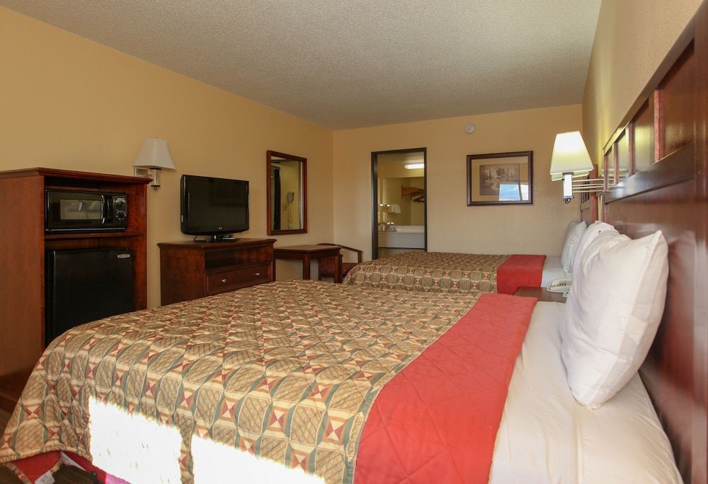 Standard Room, 2 Queen Beds