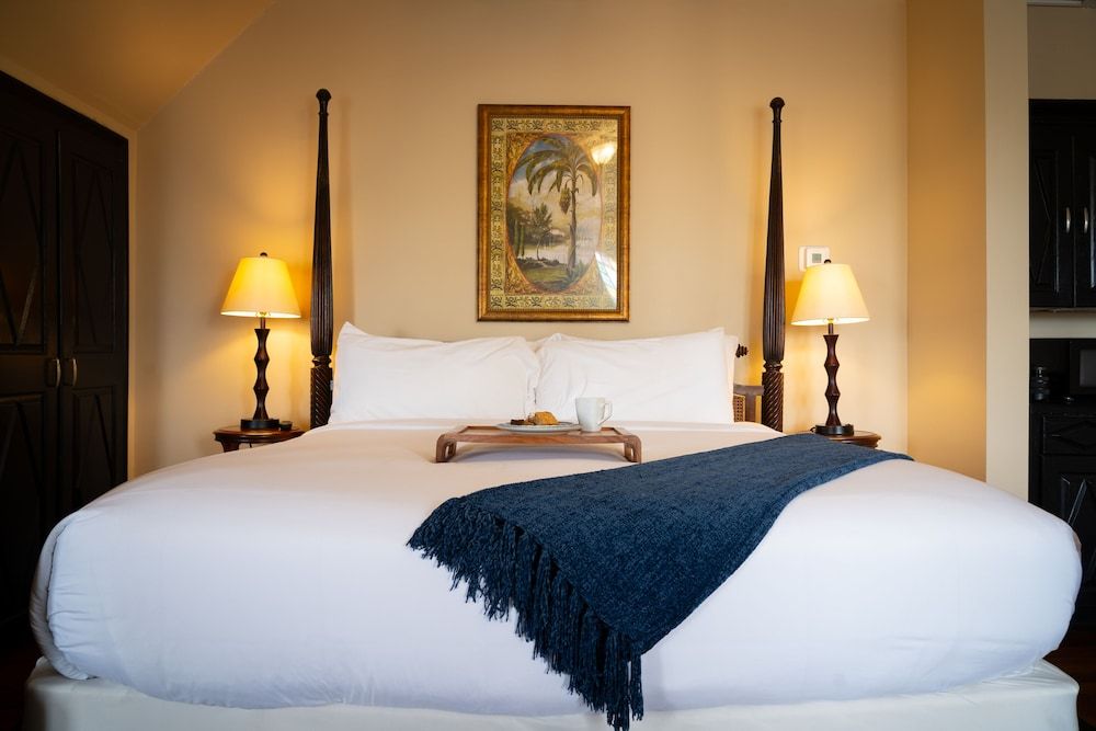 The Mansion on the Sea - Southernmost House in the USA Mansion Room #301 - Tower Outlook to Ocean View - Adults Only 2