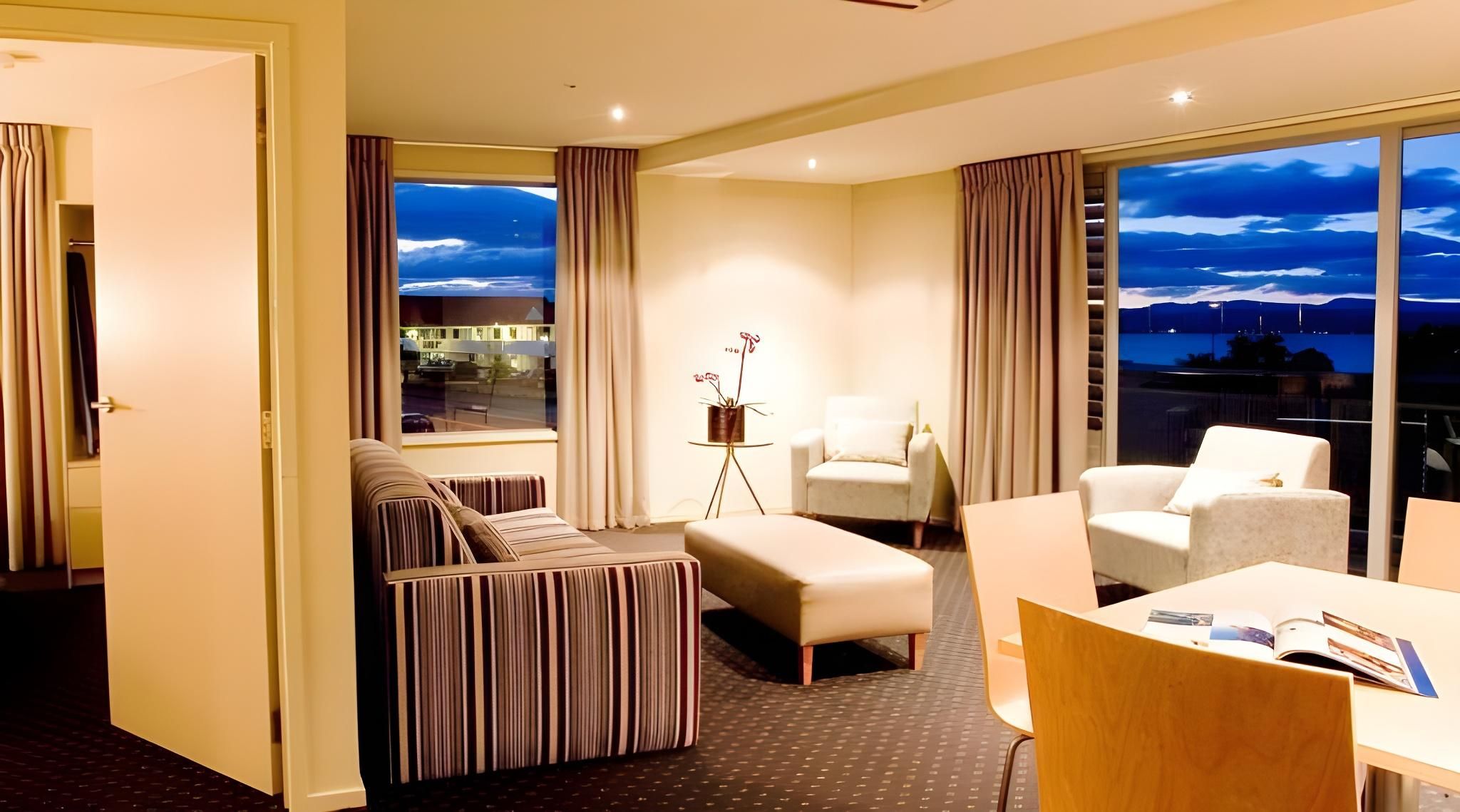 The Crown Hotel Studio