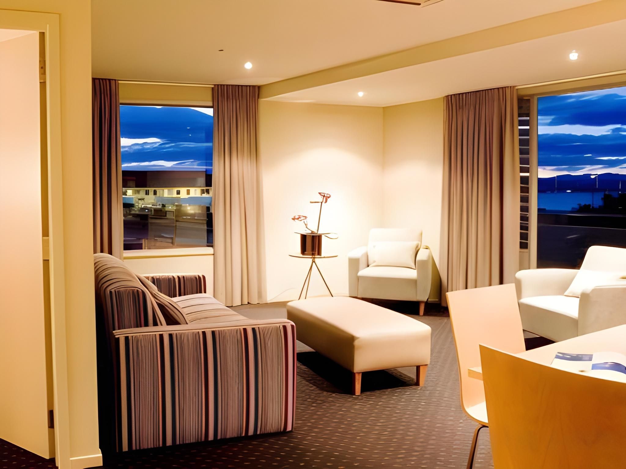 Premier One-Bedroom Suite