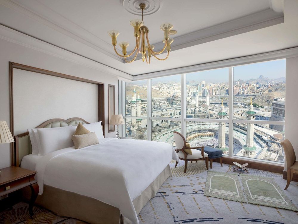 Panoramic Suite, 1 Bedroom (Kaaba View)