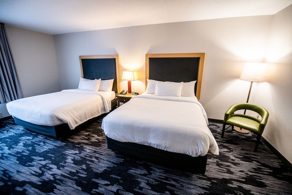 Room, Multiple Beds
