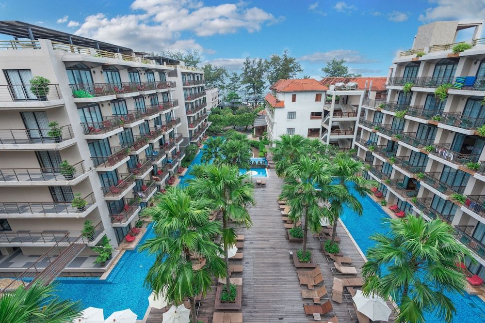 undefined Baan Laimai Beach Resort & Spa 3