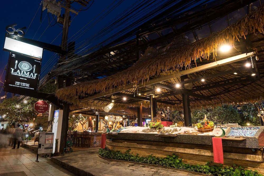 undefined Baan Laimai Beach Resort & Spa 7