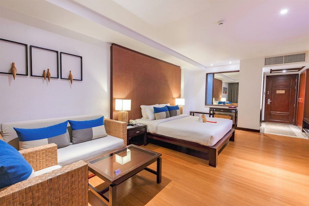 undefined Baan Laimai Beach Resort & Spa 9