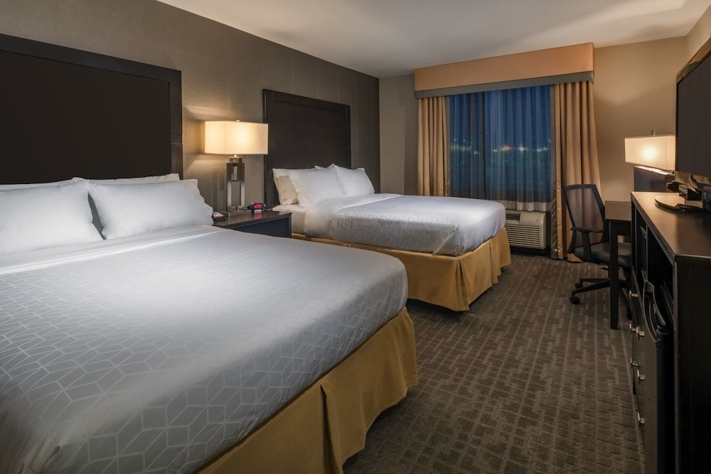 Suite, Multiple Beds, Mobility Accessible (Communications)