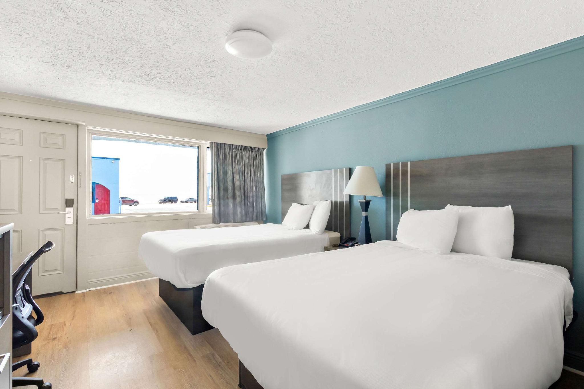 2 Double Beds, Nonsmoking