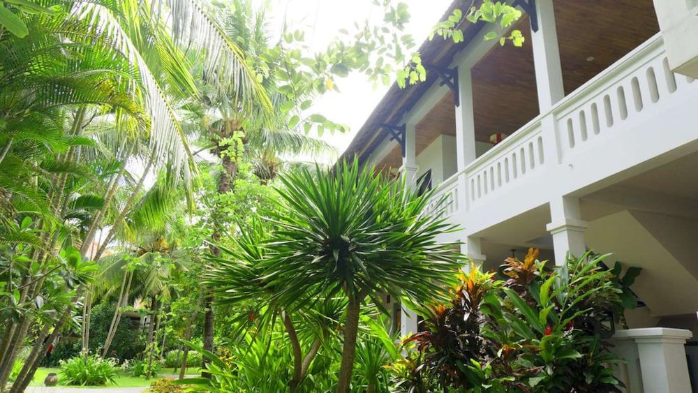 undefined Vinh Hung Riverside Resort & Spa 6