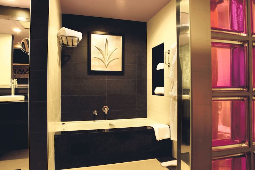 Hotel Riu Plaza Panama Suite 6