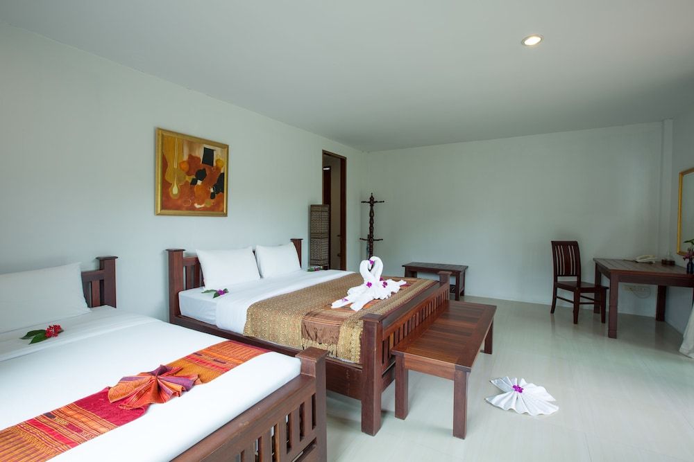 Nakakiri Resort & Spa Deluxe Villa, 1 King Bed, Non Smoking, Pool View