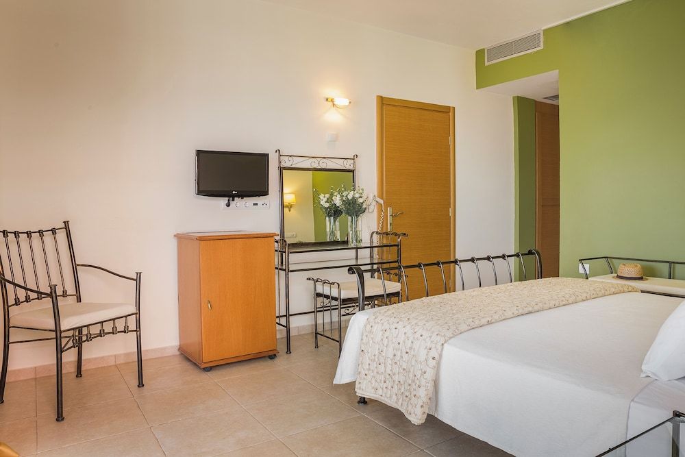 Double Room (Accessible)