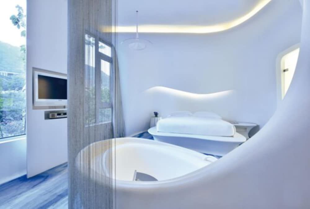 Otique Aqua Hotel Shenzhen Deluxe Room 4