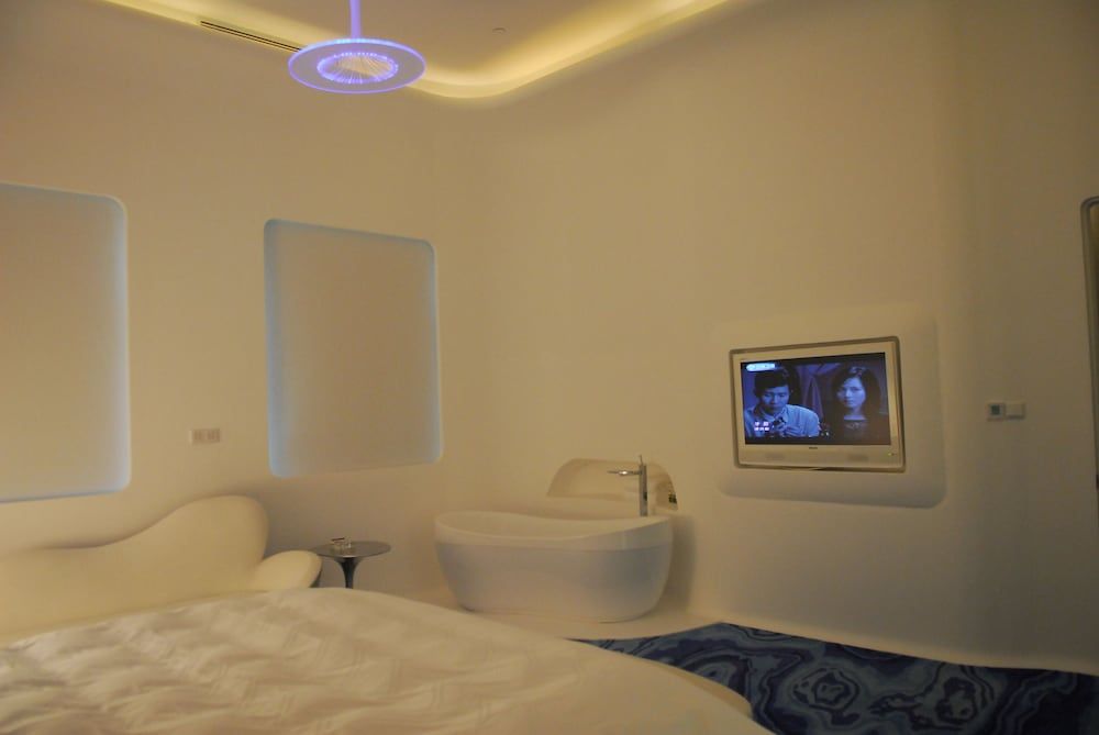 Otique Aqua Hotel Shenzhen Premium Suite