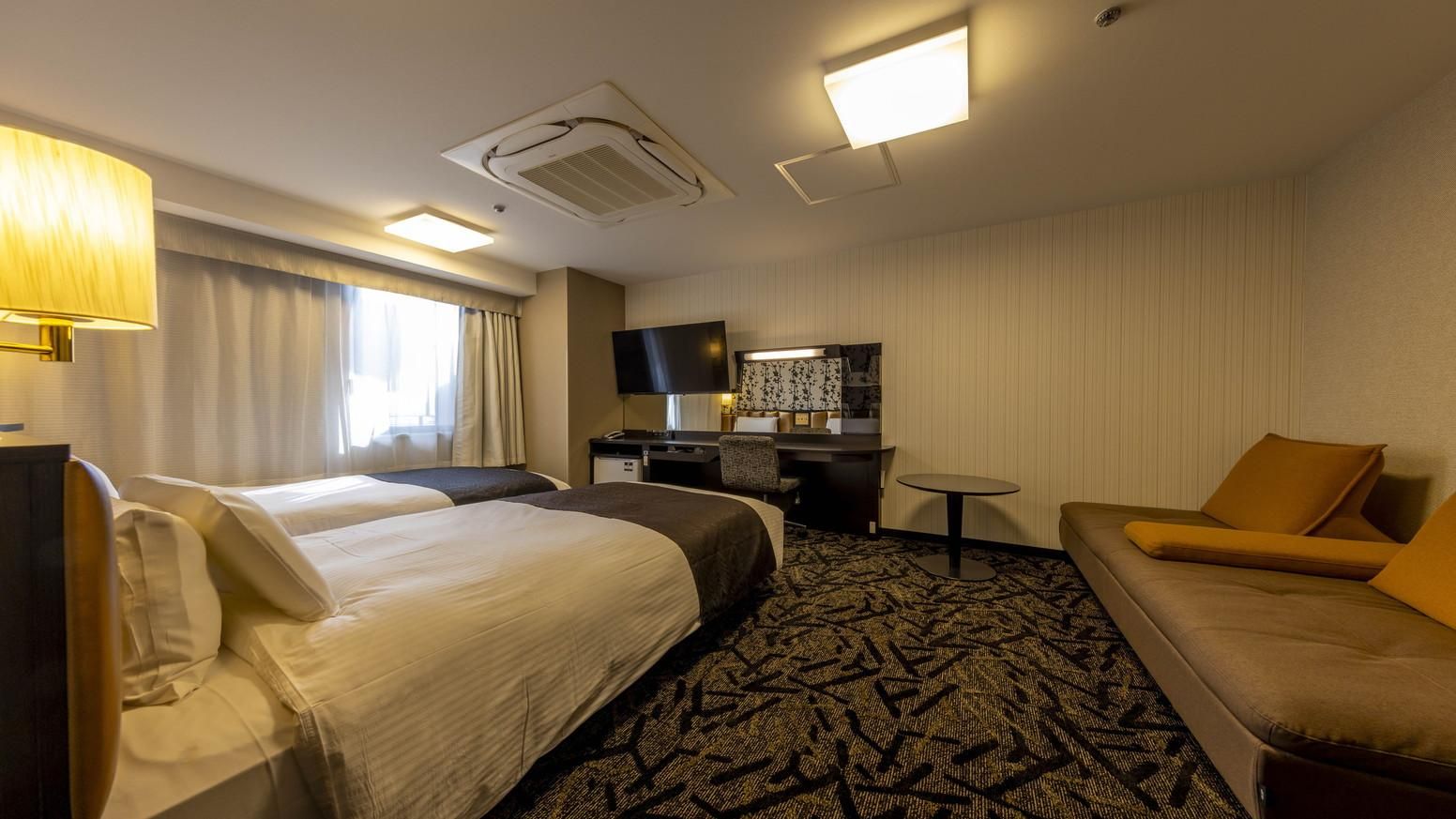 Main Building Triple Room Smoking