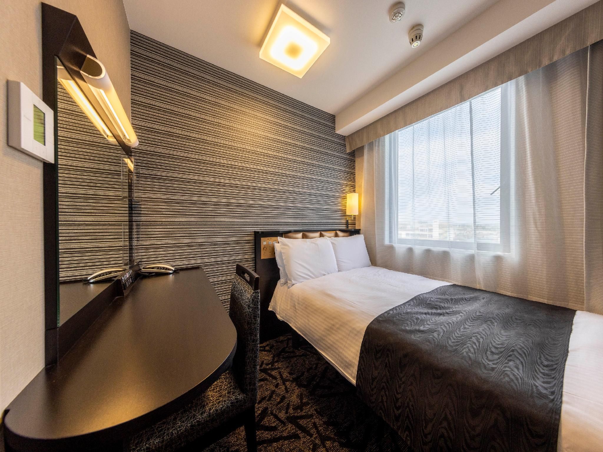 Main Building Semi-Double Room Smoking