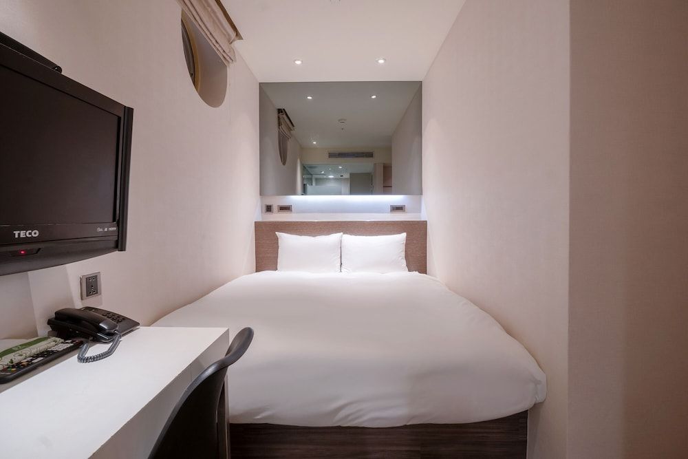 Standard Double Room, No Windows
