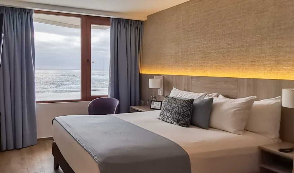 Yachting Hotel Quintero