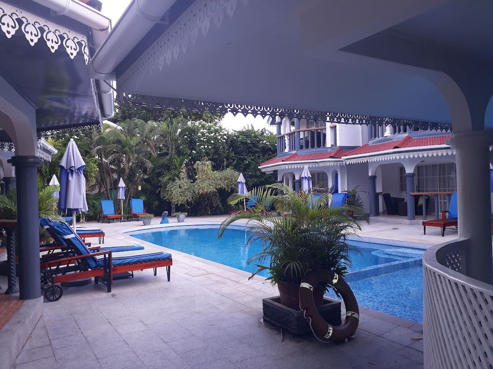 Chateau Sans Souci Suite, 1 Bedroom, Poolside 7