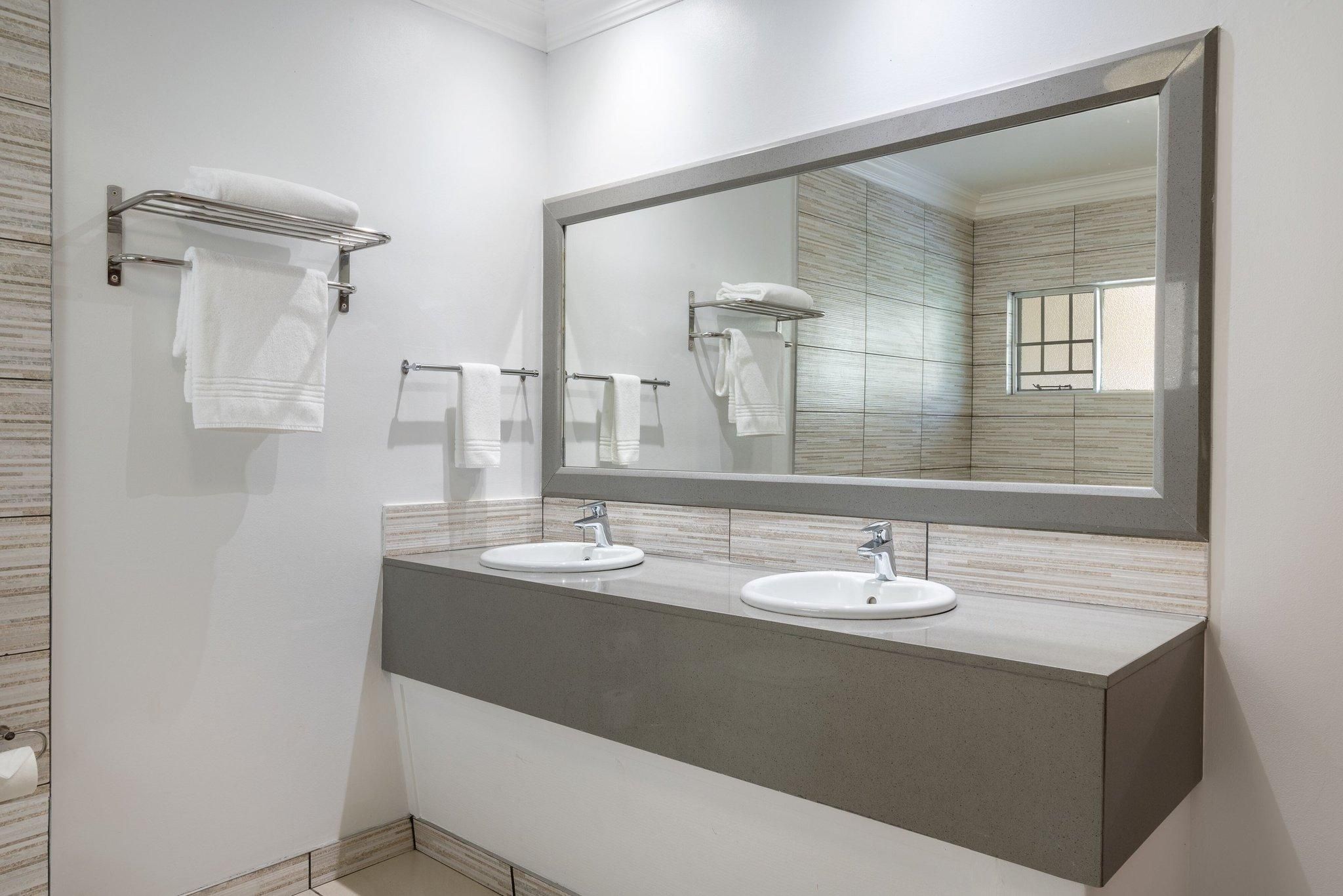 Guest room, 2 Double, Garden view