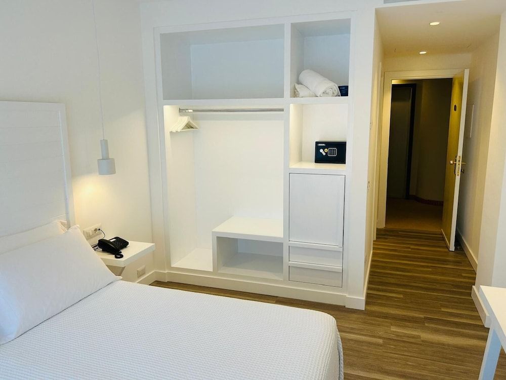 Signature Room, Balcony, Sea View