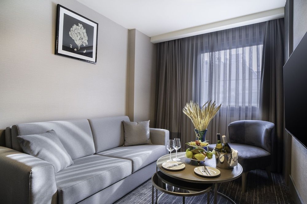 undefined Arts Hotel Taksim 10