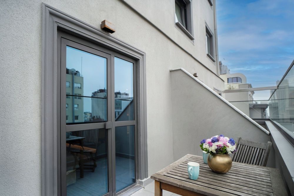 Arts Hotel Taksim Superior Room 2