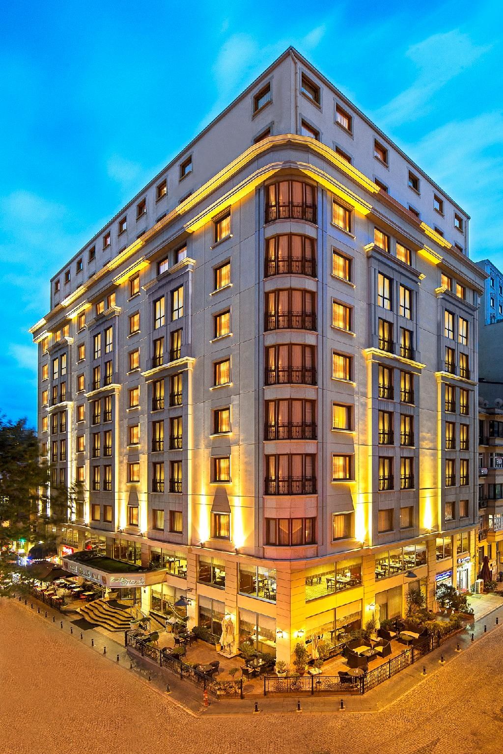 undefined Arts Hotel Taksim 2