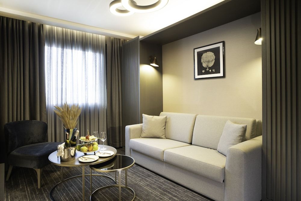 undefined Arts Hotel Taksim 9