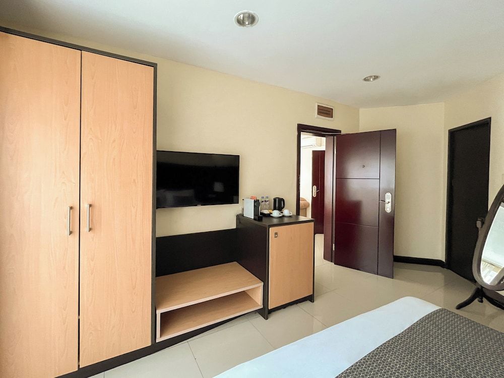 One Bedroom Suite