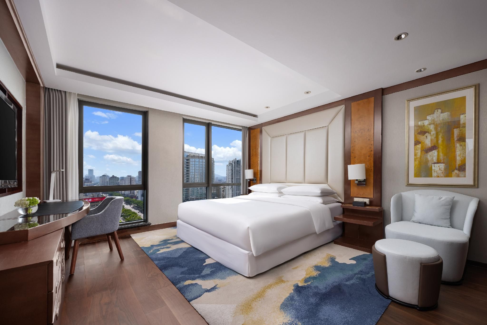 Executive Junior Suite, Club level, 1 Bedroom Suite, 1 King, High floor